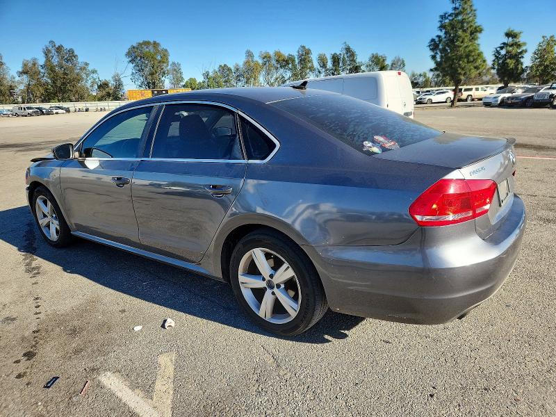 Photo 2 from auction – 2013 VOLKSWAGEN PASSAT SE with VIN 1VWBH7A35DC022693