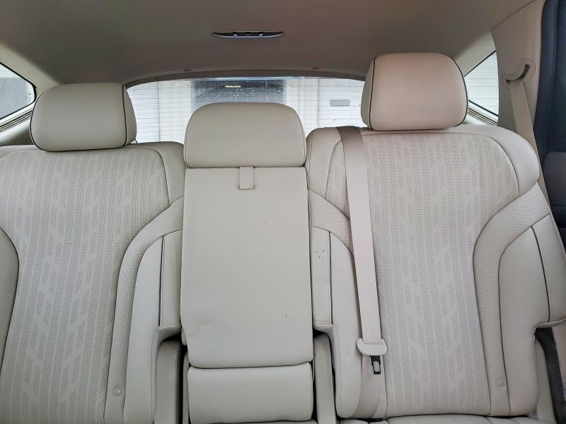 Photo 10 from auction – 2022 GENESIS GV80 with VIN KMUHB4SB9NU091379
