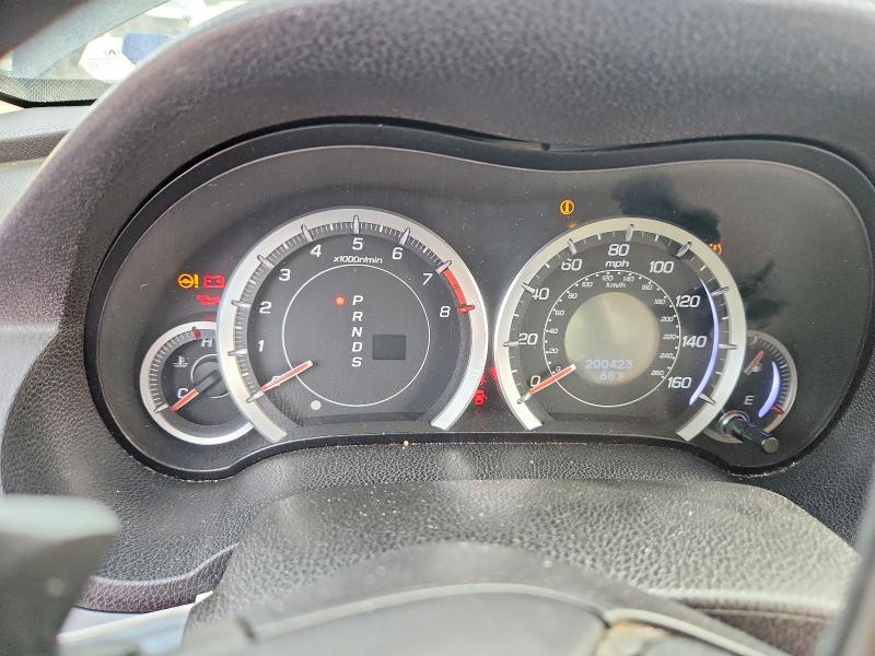 Photo 9 from auction – 2011 ACURA TSX with VIN JH4CU2F66BC015515