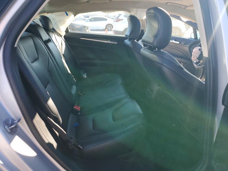 Photo 10 from auction – 2019 FORD FUSION with VIN 3FA6P0D98KR124024