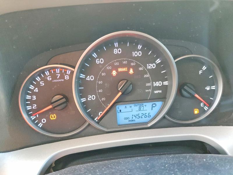 Photo 9 from auction – 2016 TOYOTA RAV4 with VIN 2T3BFREV8GW505404