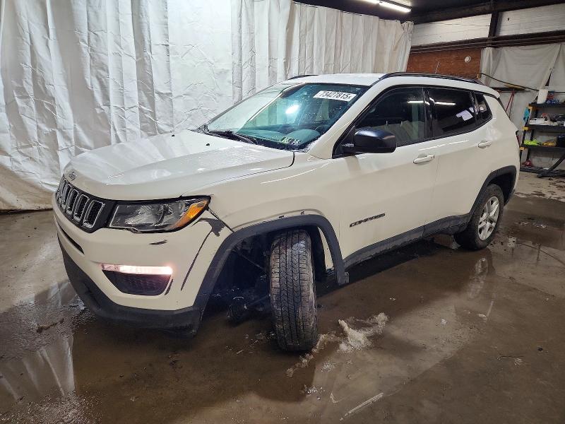 JEEP COMPASS SP 2018 with VIN 3C4NJDAB9JT419043 - Photo from auction
