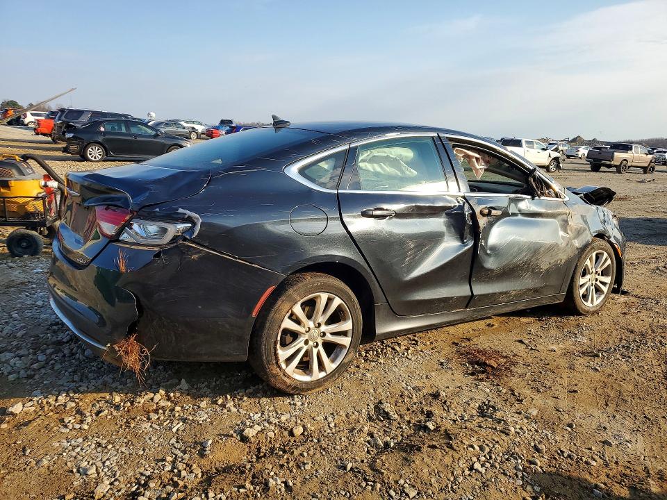 Photo 3 from auction – 2016 CHRYSLER 200 with VIN 1C3CCCABXGN188565