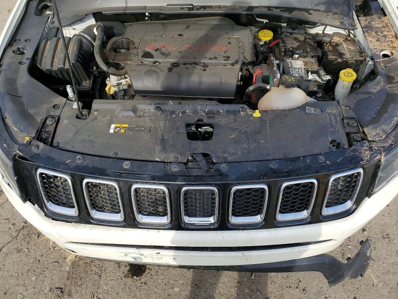 Photo 12 from auction – 2018 JEEP COMPASS LA with VIN 3C4NJDBB6JT167895
