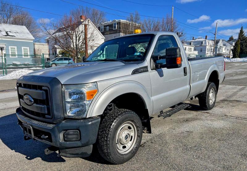 Photo 2 from auction – 2015 FORD F350 SUPER with VIN 1FTRF3B63FEB81762