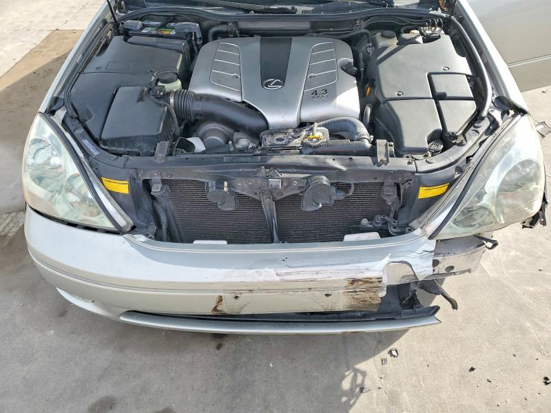Photo 11 from auction – 2002 LEXUS LS 430 with VIN JTHBN30F020053752