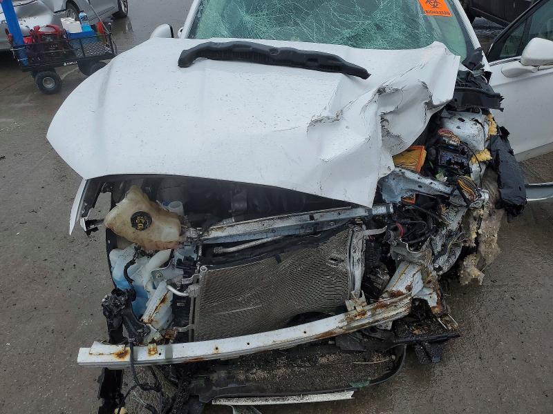 Photo 11 from auction – 2015 FORD FUSION with VIN 1FA6P0H72F5128782