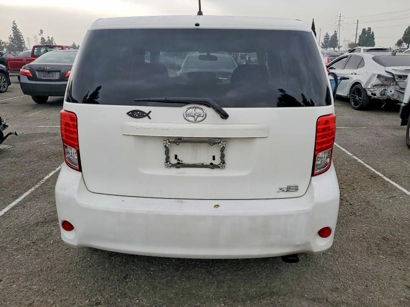 Photo 6 from auction – 2011 TOYOTA SCION XB with VIN JTLZE4FE6B1140476