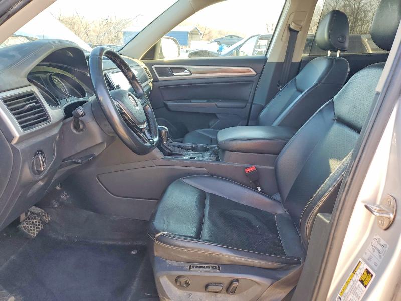 Фото 7 с аукциона – 2018 VOLKSWAGEN ATLAS с VIN 1V2ER2CAXJC521866
