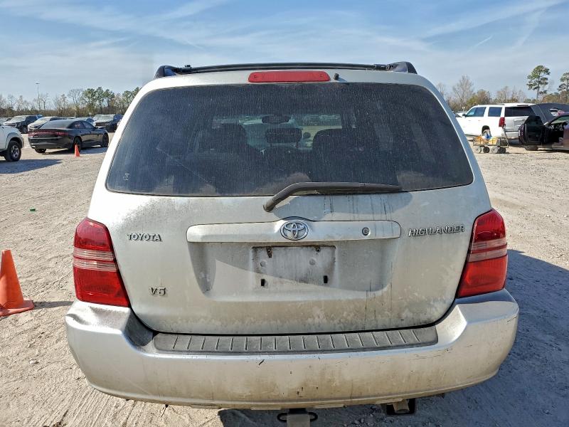 Photo 6 from auction – 2003 TOYOTA HIGHLANDER with VIN JTEGF21A930081581