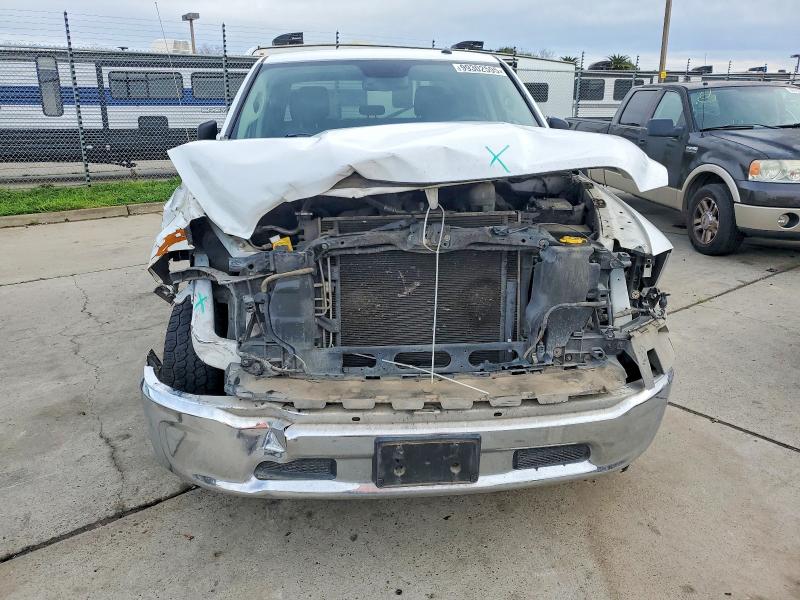 Foto 5 de la subasta – 2016 RAM 1500 ST con VIN 3C6RR7KT1GG136650