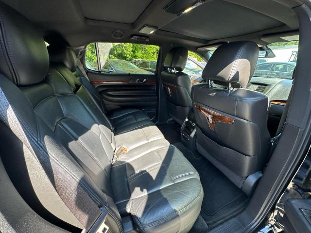 Photo 6 from auction – 2018 LINCOLN MKT with VIN 2LMHJ5NK7JBL02473
