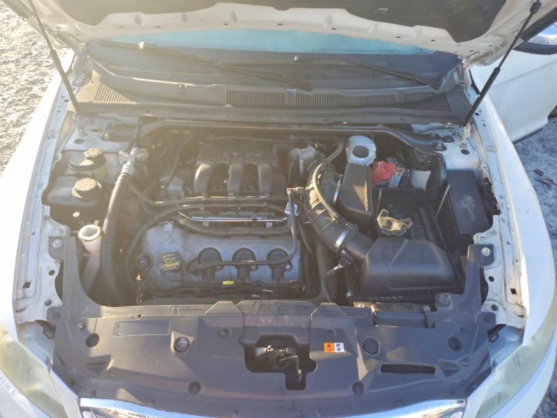 Photo 11 from auction – 2010 FORD TAURUS LIM with VIN 1FAHP2FW6AG161554