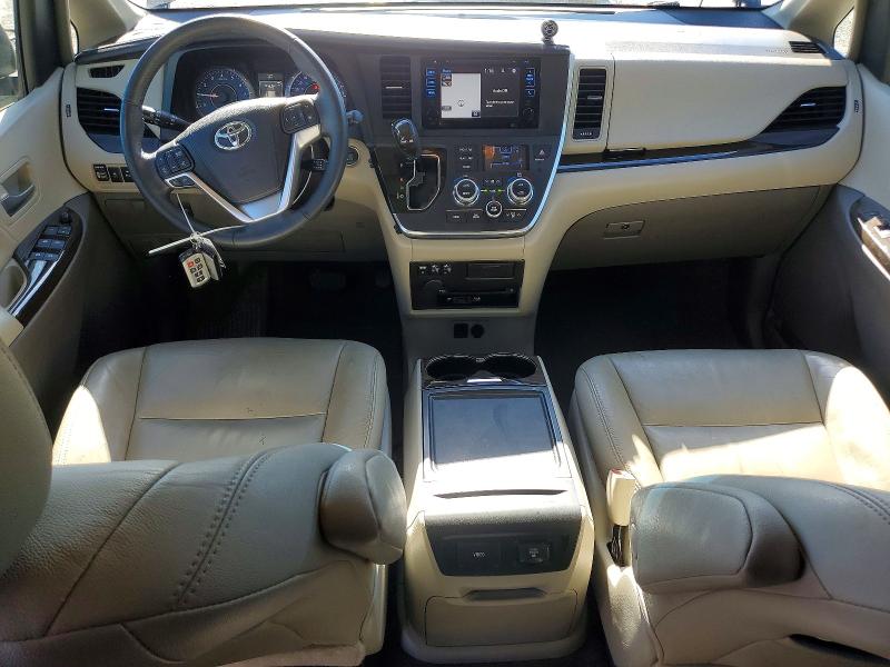 Photo 8 from auction – 2015 TOYOTA SIENNA XLE with VIN 5TDYK3DC9FS681445