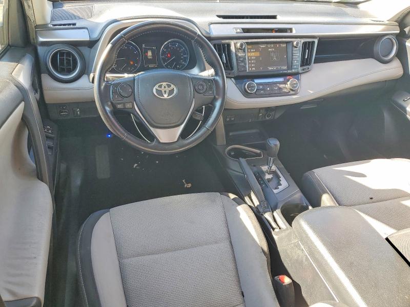 Photo 8 from auction – 2016 TOYOTA RAV4 XLE with VIN JTMWFREV1GJ087316