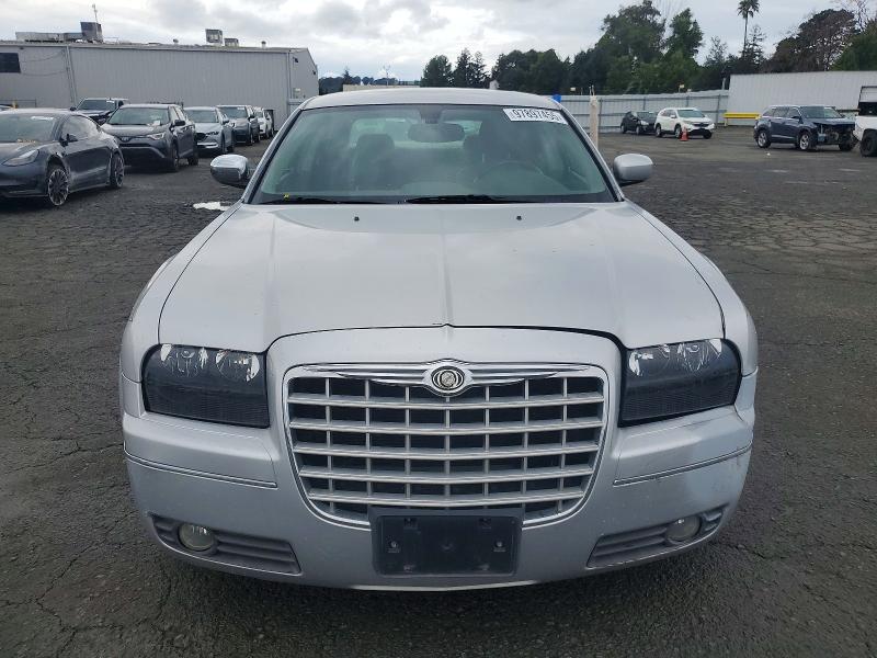 Photo 5 from auction – 2007 CHRYSLER 300 with VIN 2C3KA53G37H810759