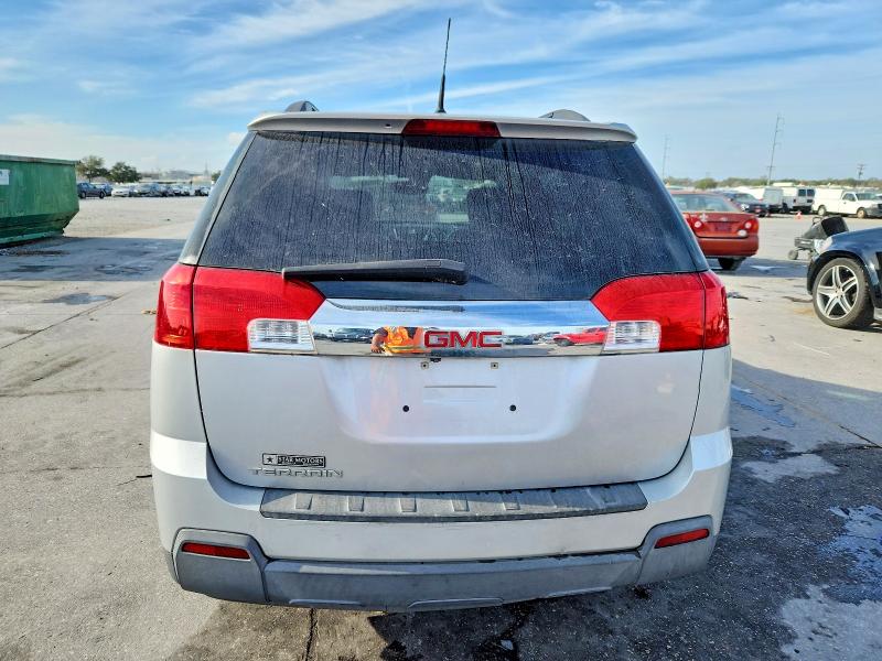 Photo 6 from auction – 2010 GMC TERRAIN SL with VIN 2CTALFEW1A6400903