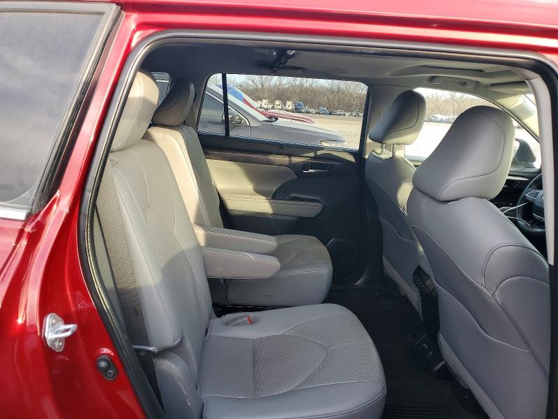 صورة رقم 11 من المزاد - 2020 TOYOTA HIGHLANDER مع VIN 5TDDZRBH6LS030894