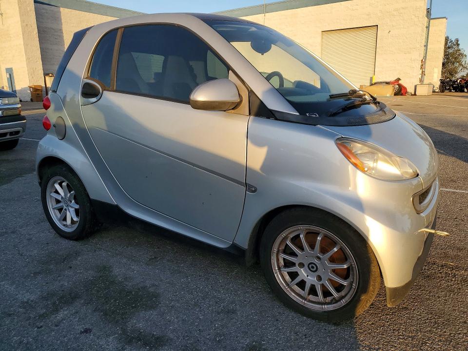 Photo 4 from auction – 2008 SMART FORTWO with VIN WMEEJ31X38K147348