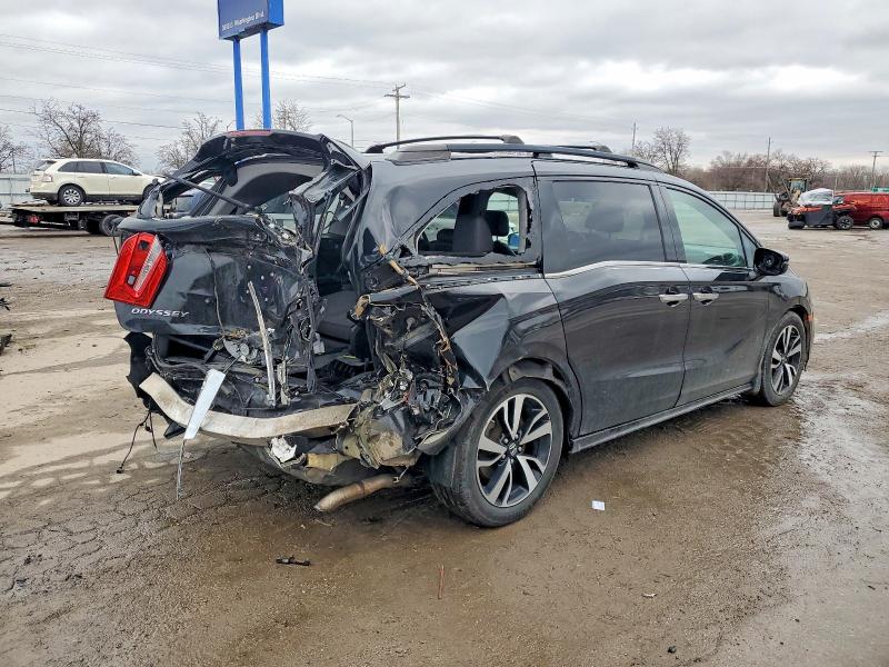 Photo 3 from auction – 2019 HONDA ODYSSEY with VIN 5FNRL6H94KB118464