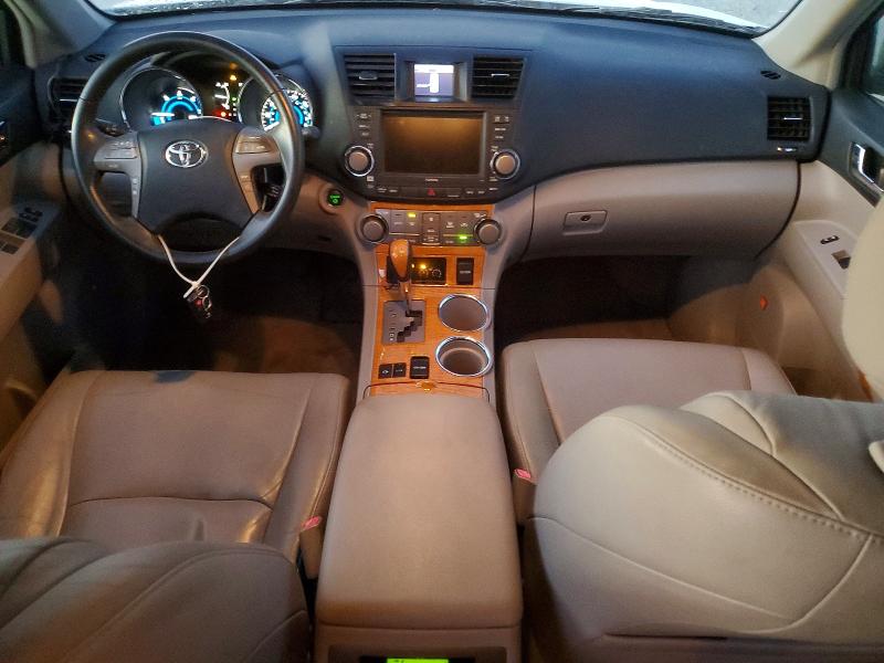 Photo 8 from auction – 2009 TOYOTA HIGHLANDER with VIN JTEEW44A692035296