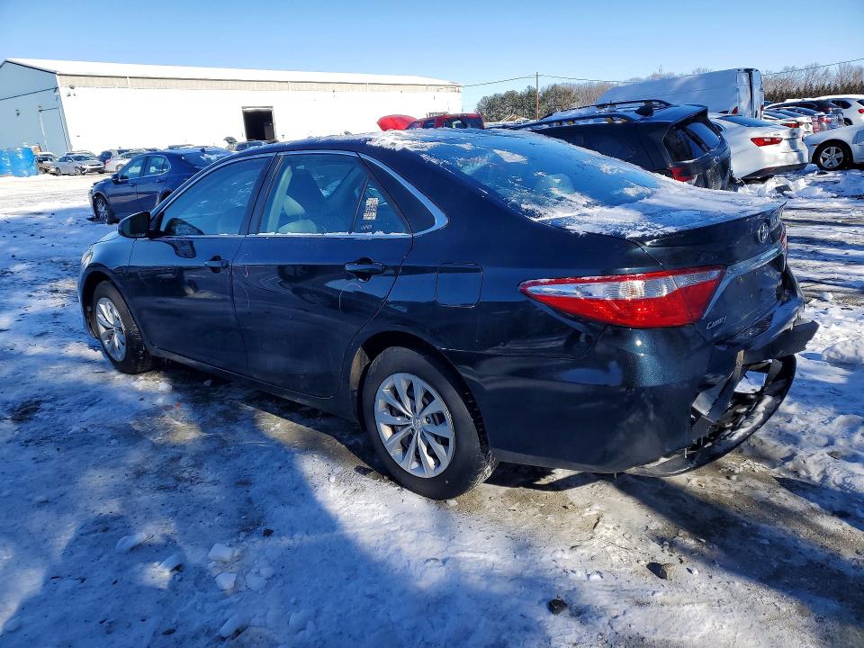 Photo 2 from auction – 2015 TOYOTA CAMRY LE with VIN 4T4BF1FK4FR455975
