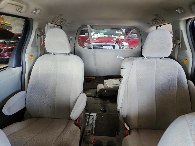 Photo 10 from auction – 2011 TOYOTA SIENNA LE with VIN 5TDKK3DC6BS102170