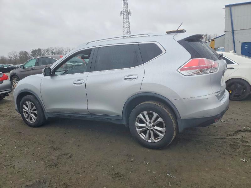 Photo 2 from auction – 2015 NISSAN ROGUE S with VIN KNMAT2MV7FP527384