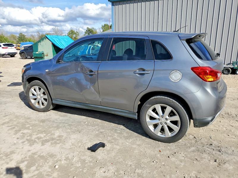 Photo 2 from auction – 2015 MITSUBISHI OUTLANDER with VIN 4A4AR4AU9FE042903