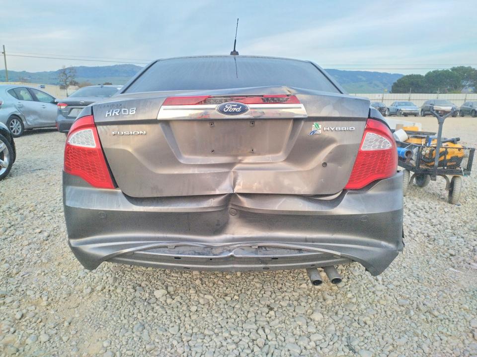 Photo 6 from auction – 2011 FORD FUSION with VIN 3FADP0L36BR135530