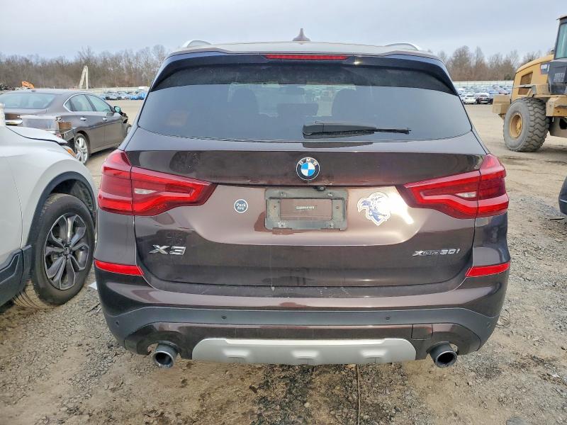 Photo 6 from auction – 2019 BMW X3 XDRIVE3 with VIN 5UXTR9C50KLP94402