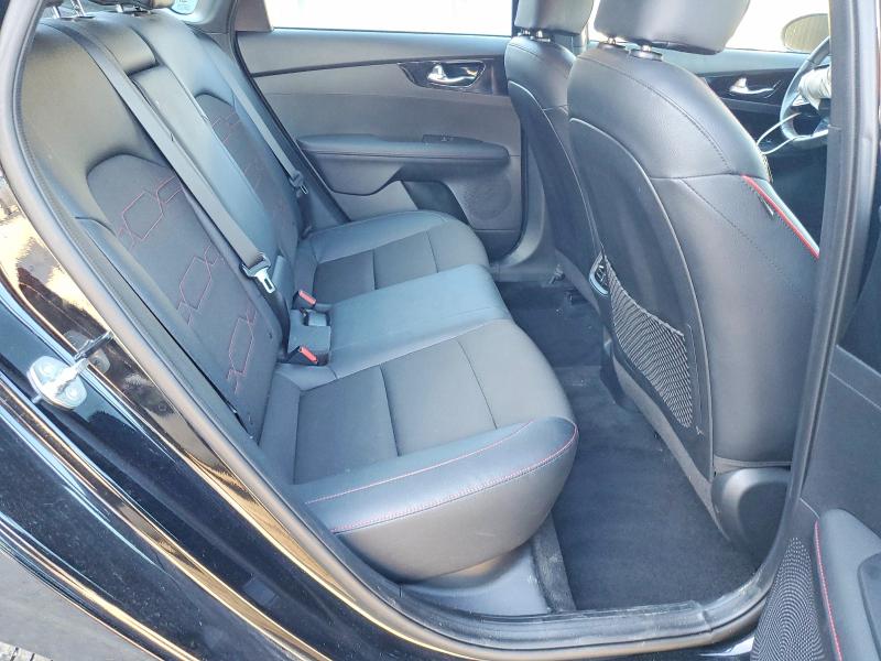 Photo 10 from auction – 2023 KIA FORTE GT with VIN 3KPF44AC1PE680359