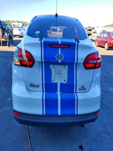 Photo 6 from auction – 2015 FORD FOCUS SE with VIN 1FADP3F22FL224407