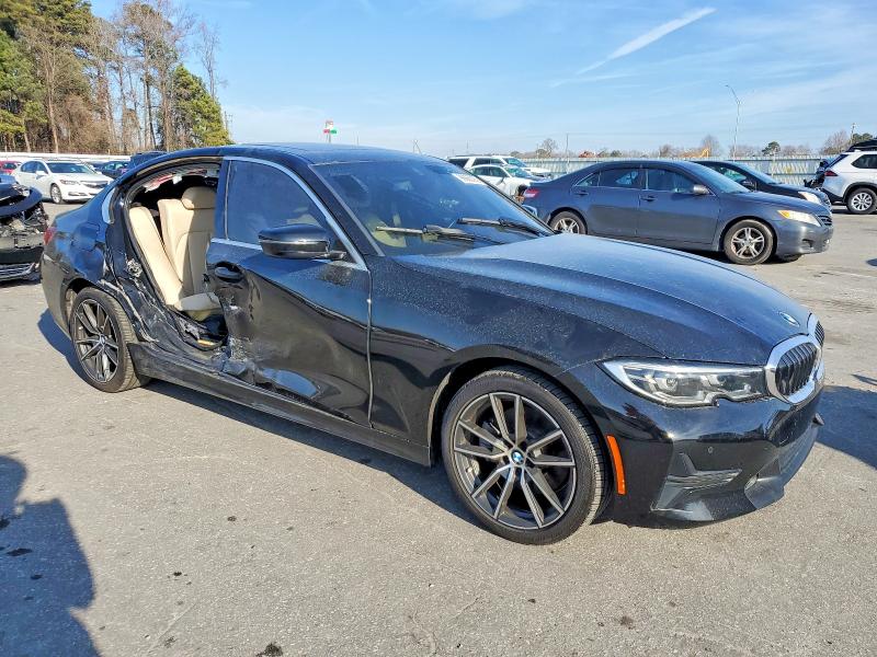 Photo 4 from auction – 2019 BMW 330I with VIN WBA5R1C51KAJ98865