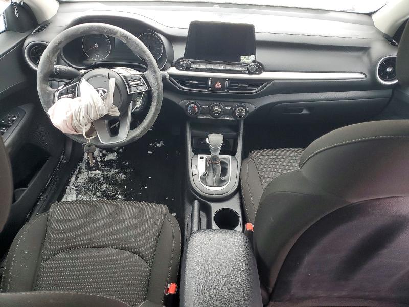 Photo 8 from auction – 2021 KIA FORTE with VIN 3KPF24AD5ME264082