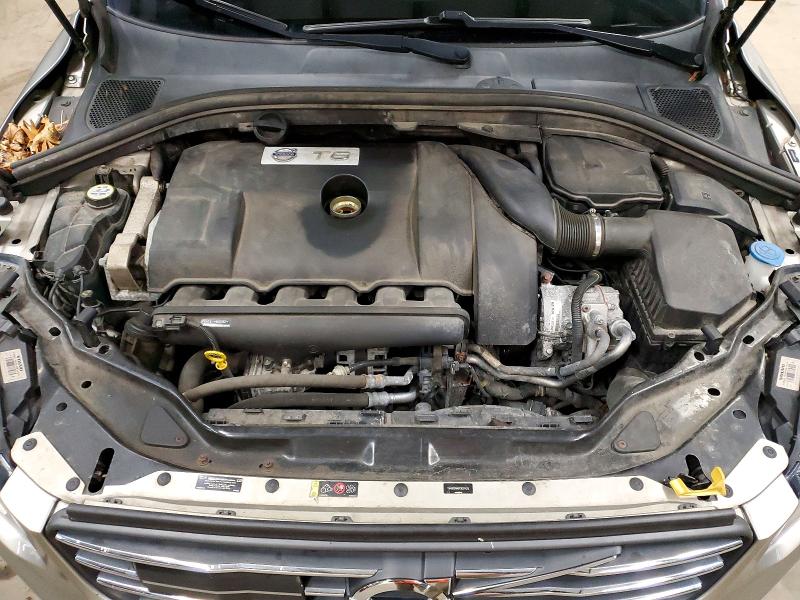 Photo 12 from auction – 2015 VOLVO XC60 with VIN YV4902RM9F2637472
