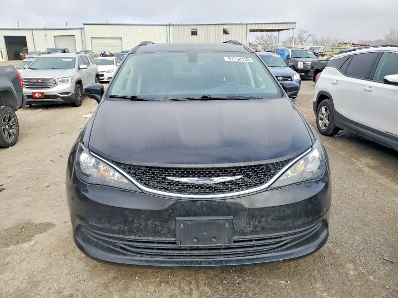 Photo 5 from auction – 2020 CHRYSLER VOYAGER LX with VIN 2C4RC1DG7LR261079