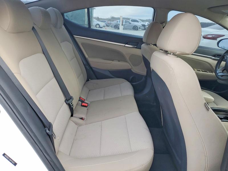 Photo 10 from auction – 2019 HYUNDAI ELANTRA SE with VIN 5NPD84LF3KH411643