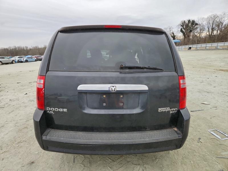 Фото 6 с аукциона – 2010 DODGE GRAND CARA с VIN 2D4RN5DX4AR443372