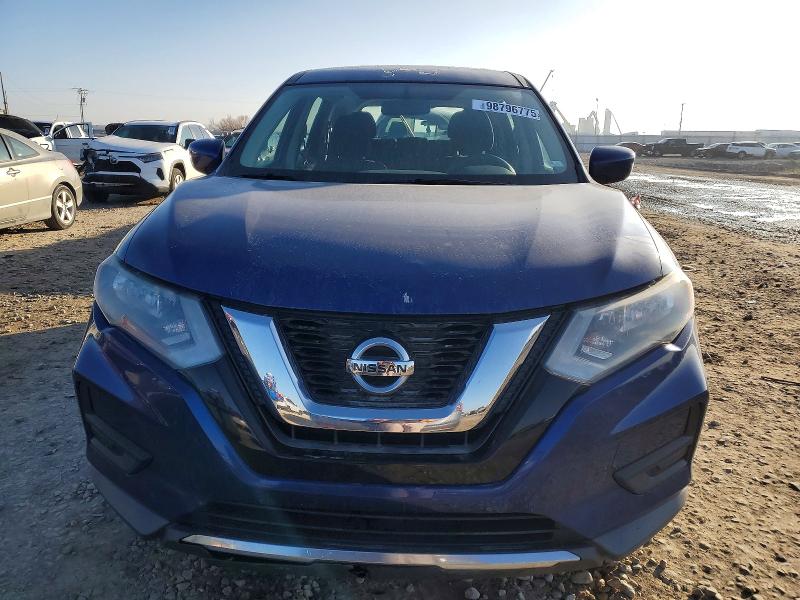 Photo 5 from auction – 2017 NISSAN ROGUE S with VIN KNMAT2MT1HP564481