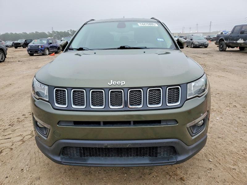 Photo 5 from auction – 2019 JEEP COMPASS with VIN 3C4NJCBB0KT615091