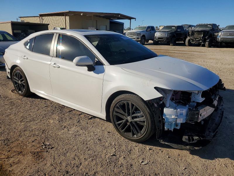 Photo 4 from auction – 2025 TOYOTA CAMRY with VIN 4T1DAACKXSU027764