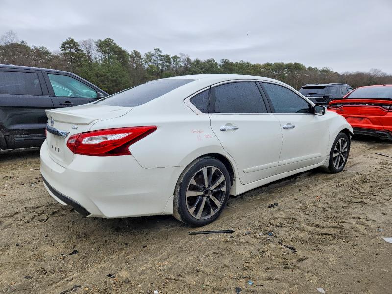 Photo 3 from auction – 2016 NISSAN ALTIMA 2.5 with VIN 1N4AL3AP5GC130024