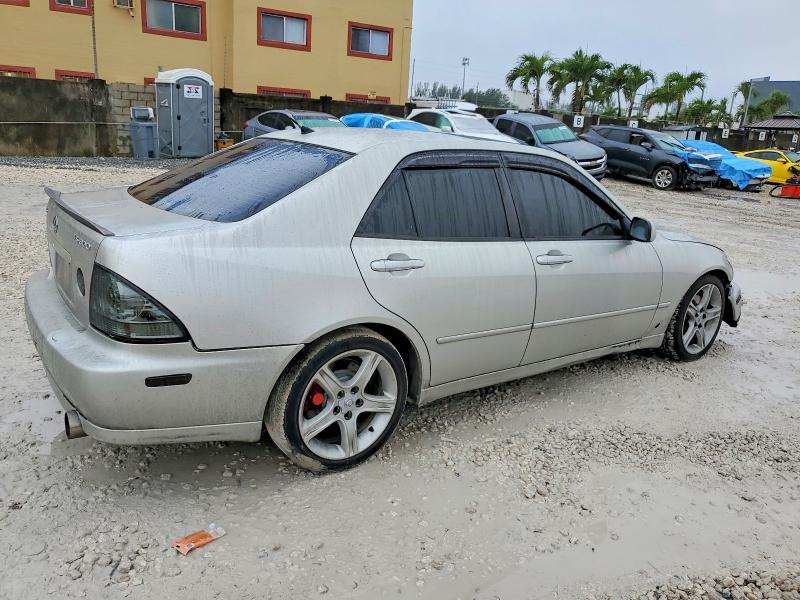 Photo 3 from auction – 2001 LEXUS IS 300 with VIN JTHBD182410009504