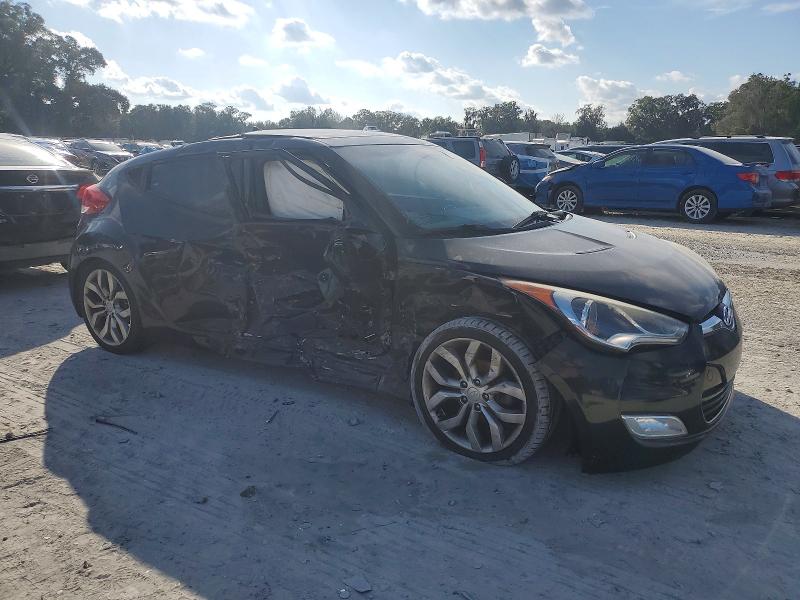 Photo 4 from auction – 2013 HYUNDAI VELOSTER with VIN KMHTC6AD4DU131466