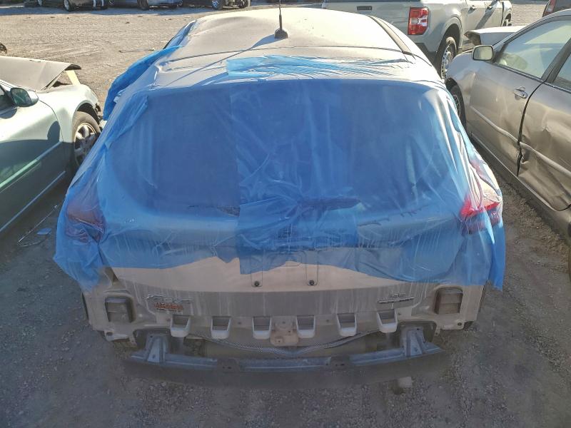 Photo 6 from auction – 2016 FORD FOCUS SE with VIN 1FADP3K22GL388604