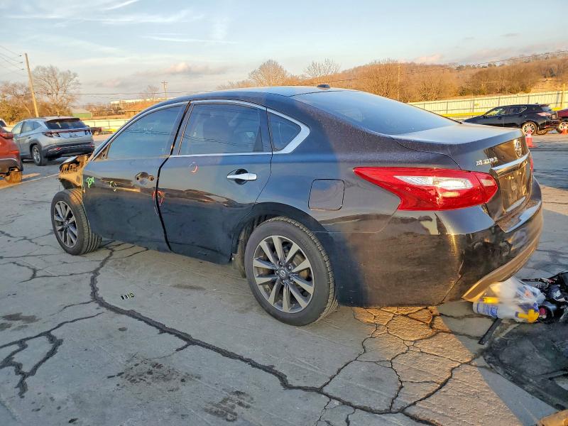 Photo 2 from auction – 2017 NISSAN ALTIMA 2.5 with VIN 1N4AL3AP7HC243359
