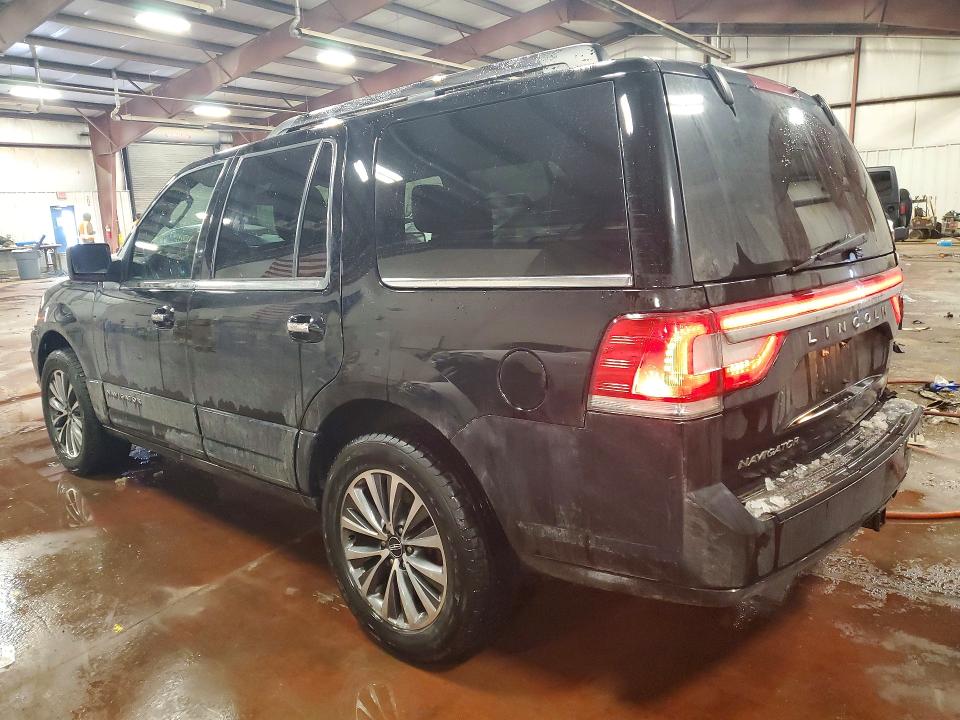 Photo 2 from auction – 2017 LINCOLN NAVIGATOR with VIN 5LMJJ2JT0HEL03079