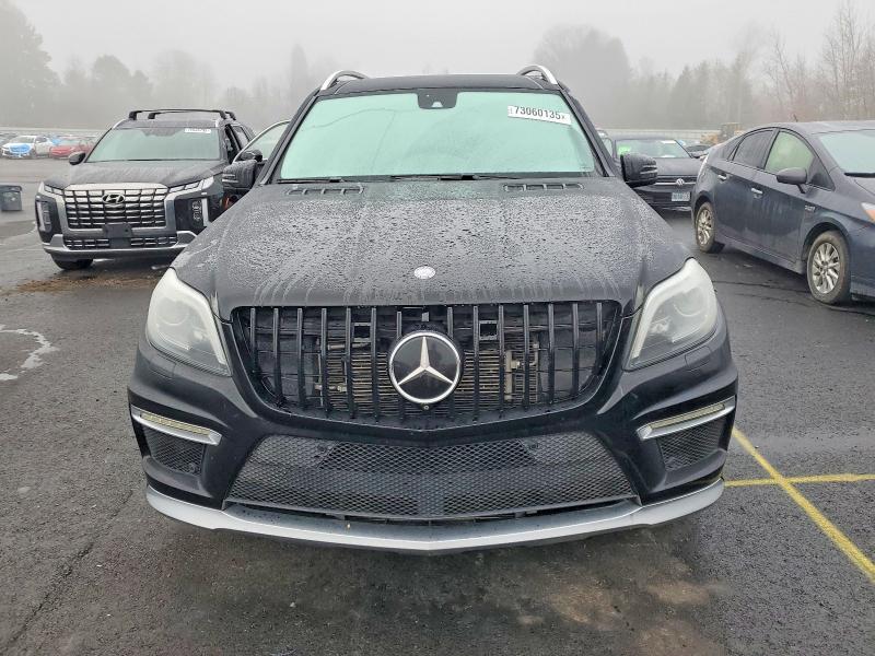Photo 5 from auction – 2015 MERCEDES-BENZ GL 63 AMG with VIN 4JGDF7EE1FA500910