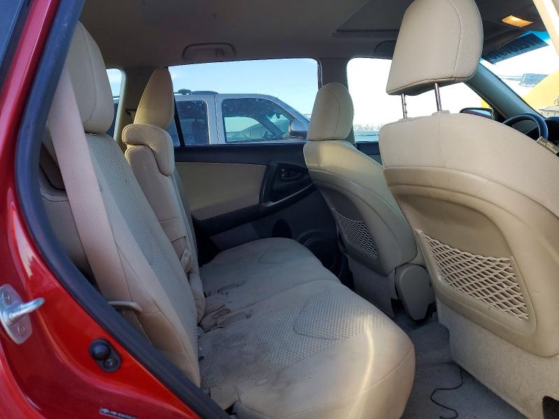 Photo 11 from auction – 2012 TOYOTA RAV4 with VIN JTMBF4DV6C5057721